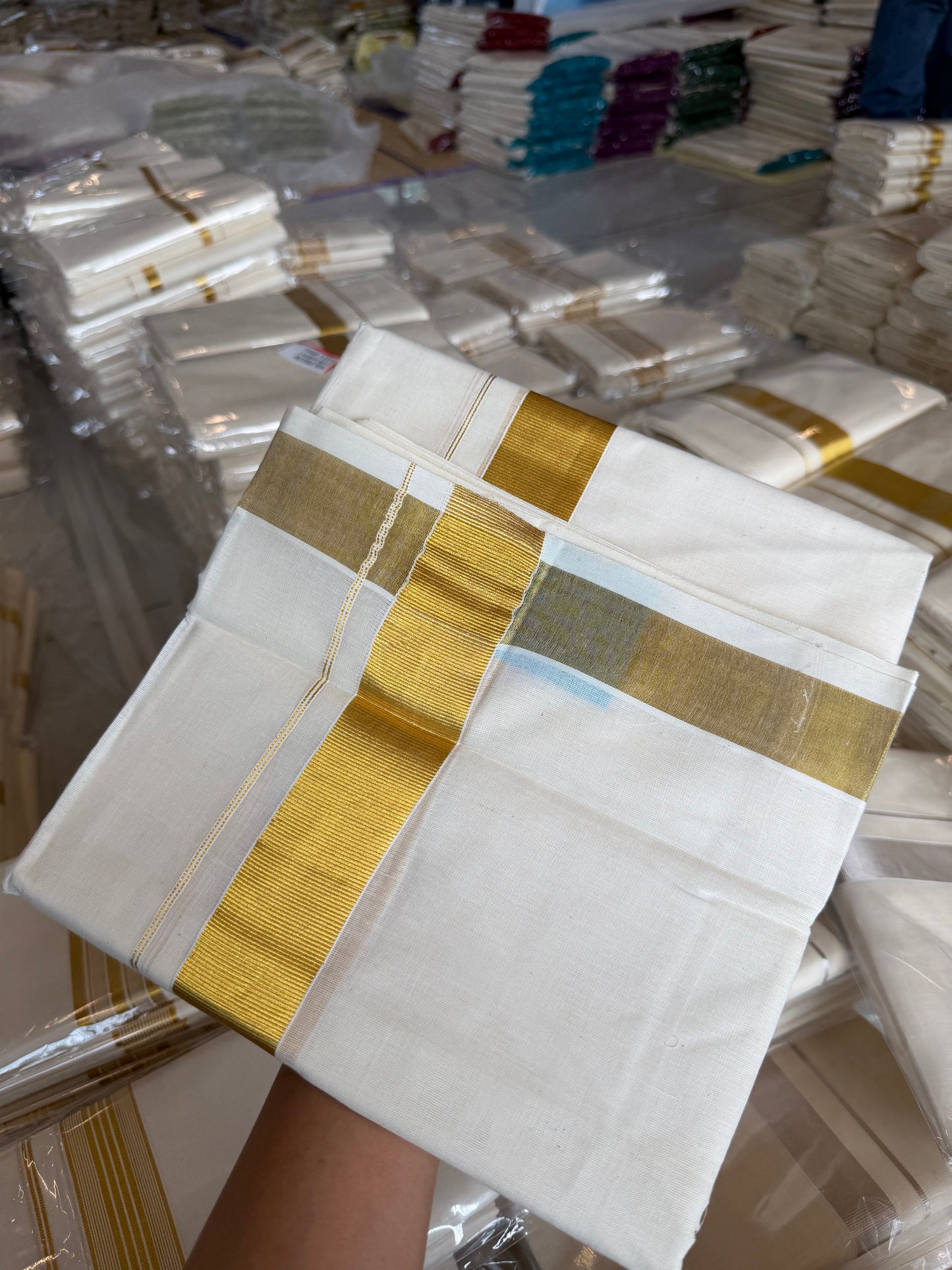 2 inch Kasavu Mundu (SL104)