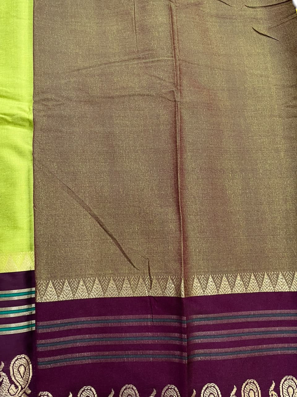 Southloom Kerala Semi Silk Narayan Pett Saree With Woven Work on the Boders With Green And Maroon.