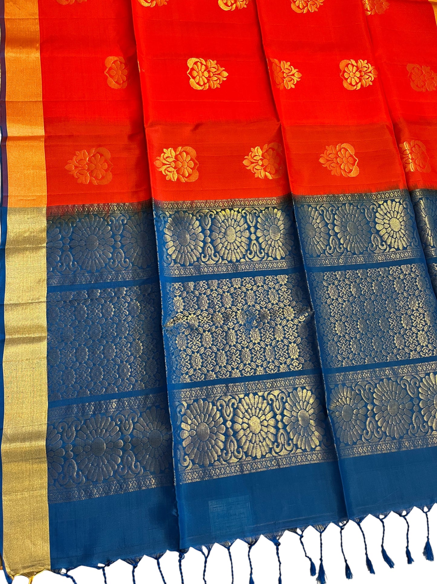 Southloom Pure Handloom Kanchipuram Silk Saree with Butta Work (Blue & Red)