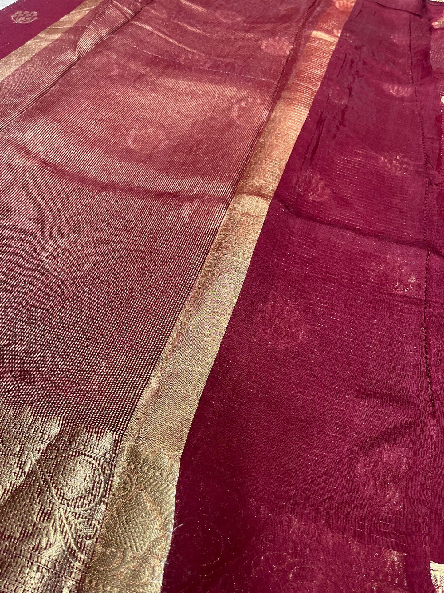 Southloom Georgete Banarasi Silk Saree with Woven Work on Body and Borders