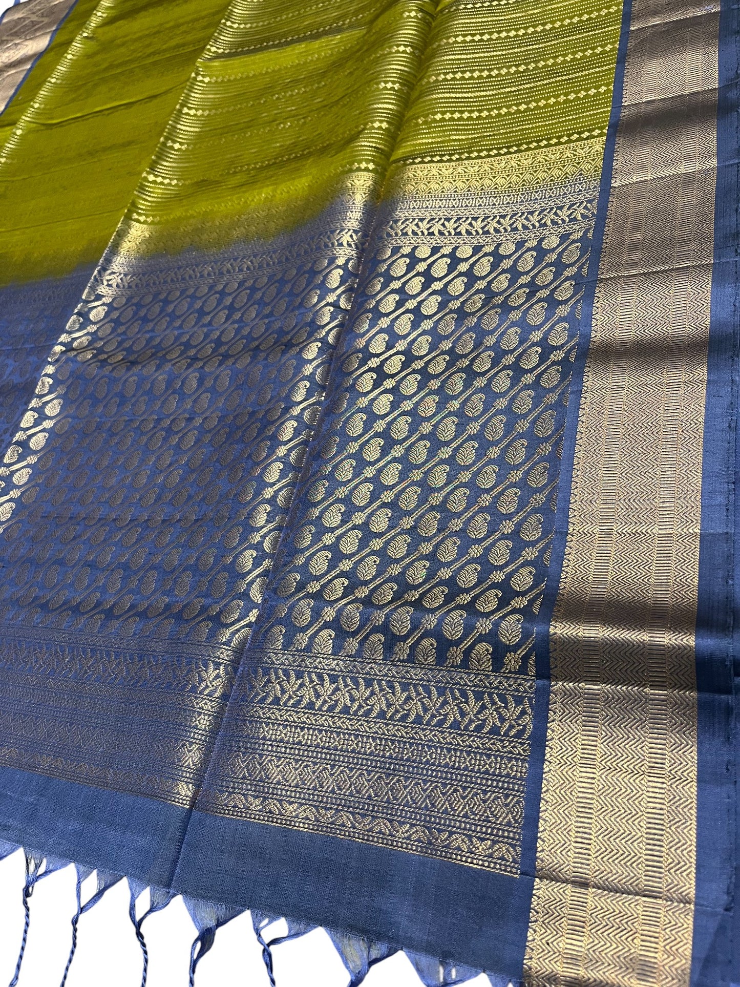 Southloom Pure Handloom Bridal Kanchipuram Silk Saree with Korvai Work (Blue & Green)