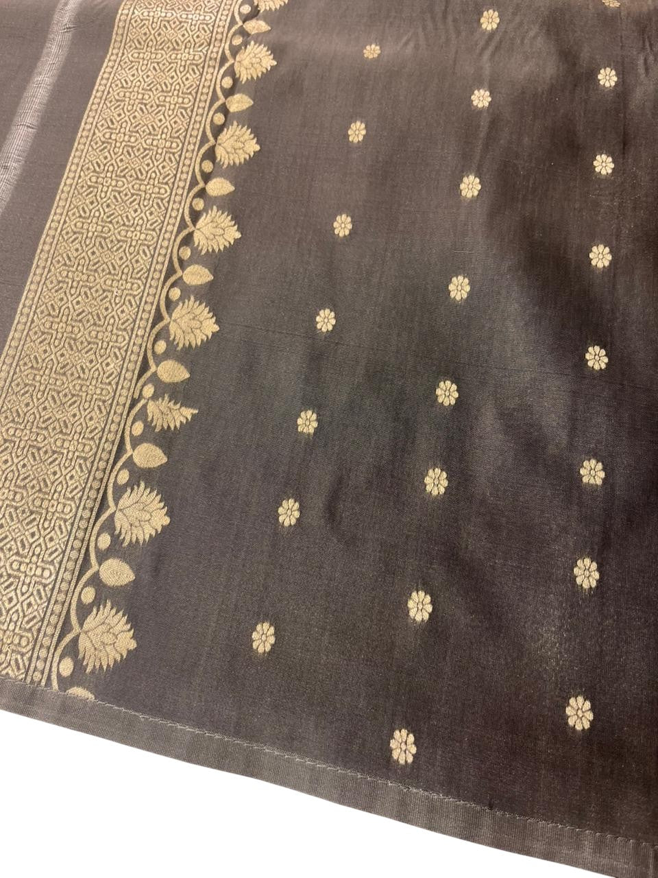 Southloom Pure Banarasi Silk Saree with Woven Work on Body and Borders (Grey)