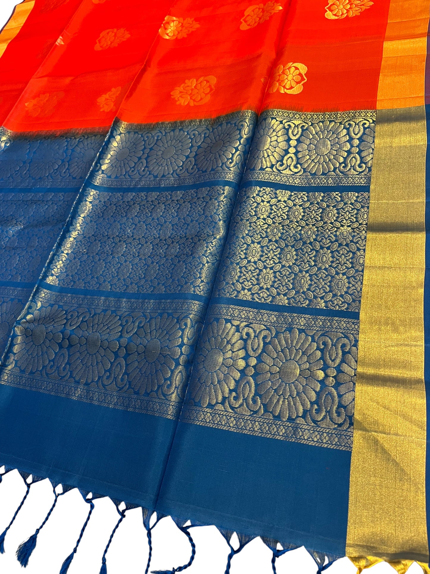 Southloom Pure Handloom Kanchipuram Silk Saree with Butta Work (Blue & Red)