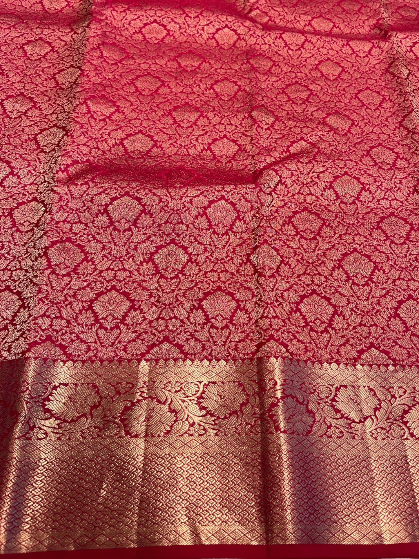 Southloom Premium Handloom Bridal Kanchipuram Silk Saree with Korvai Work (Red)