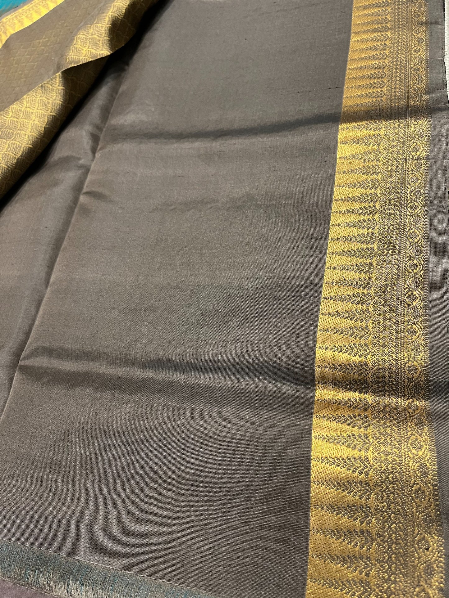 Southloom Pure Handloom Kanchipuram Silk Saree with Korvai Work (Golden & Blue)