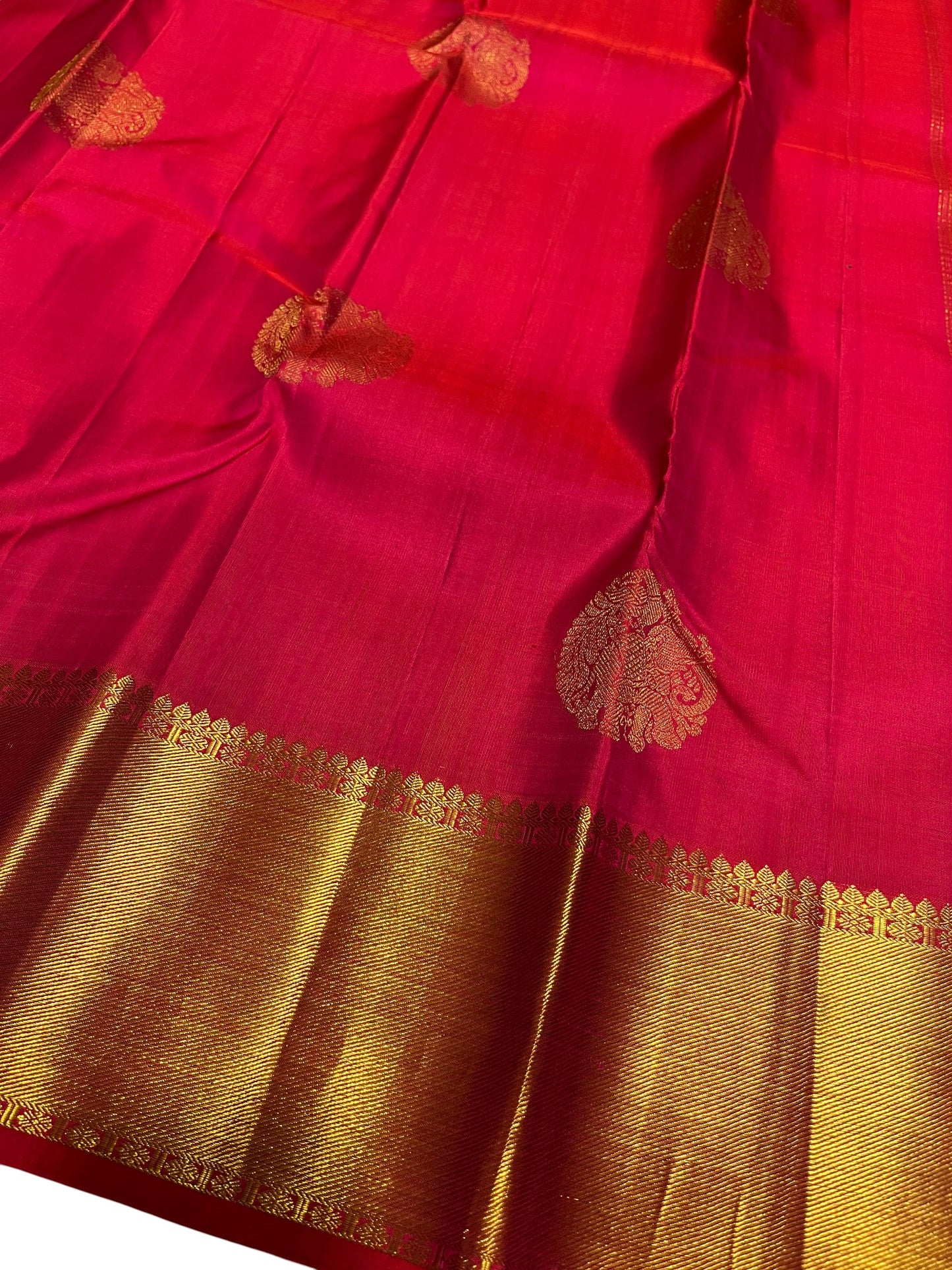 Southloom Premium Bridal Handloom Kanchipuram Silk Saree With Butta Works (Red)