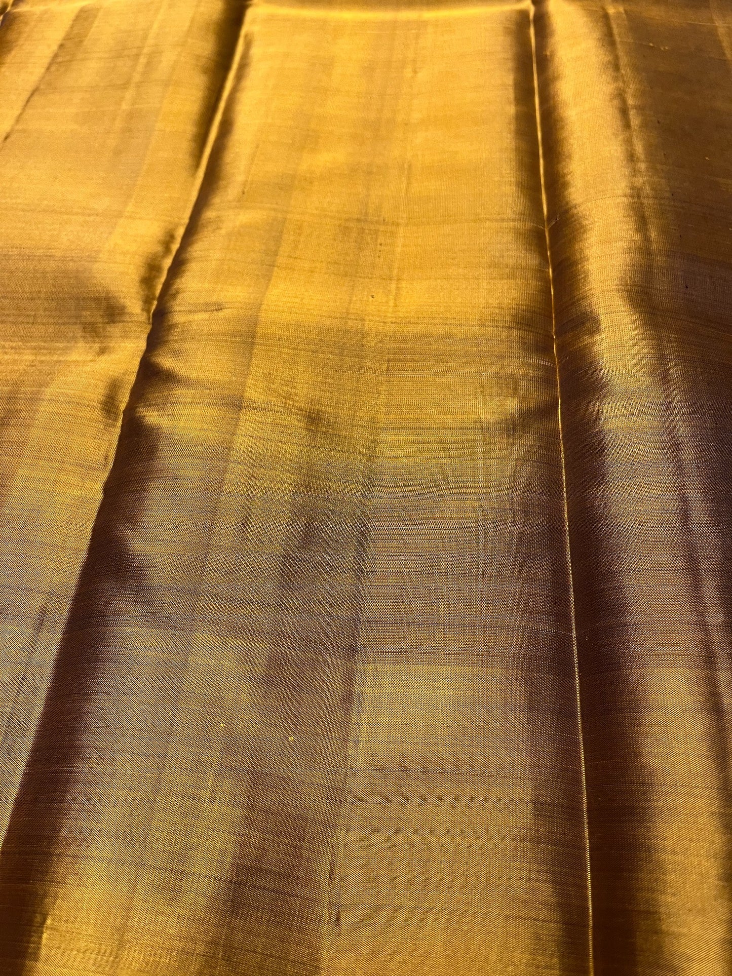 Southloom Pure Handloom Kanchipuram Silk Saree with Butta Work (Green & Yellow)