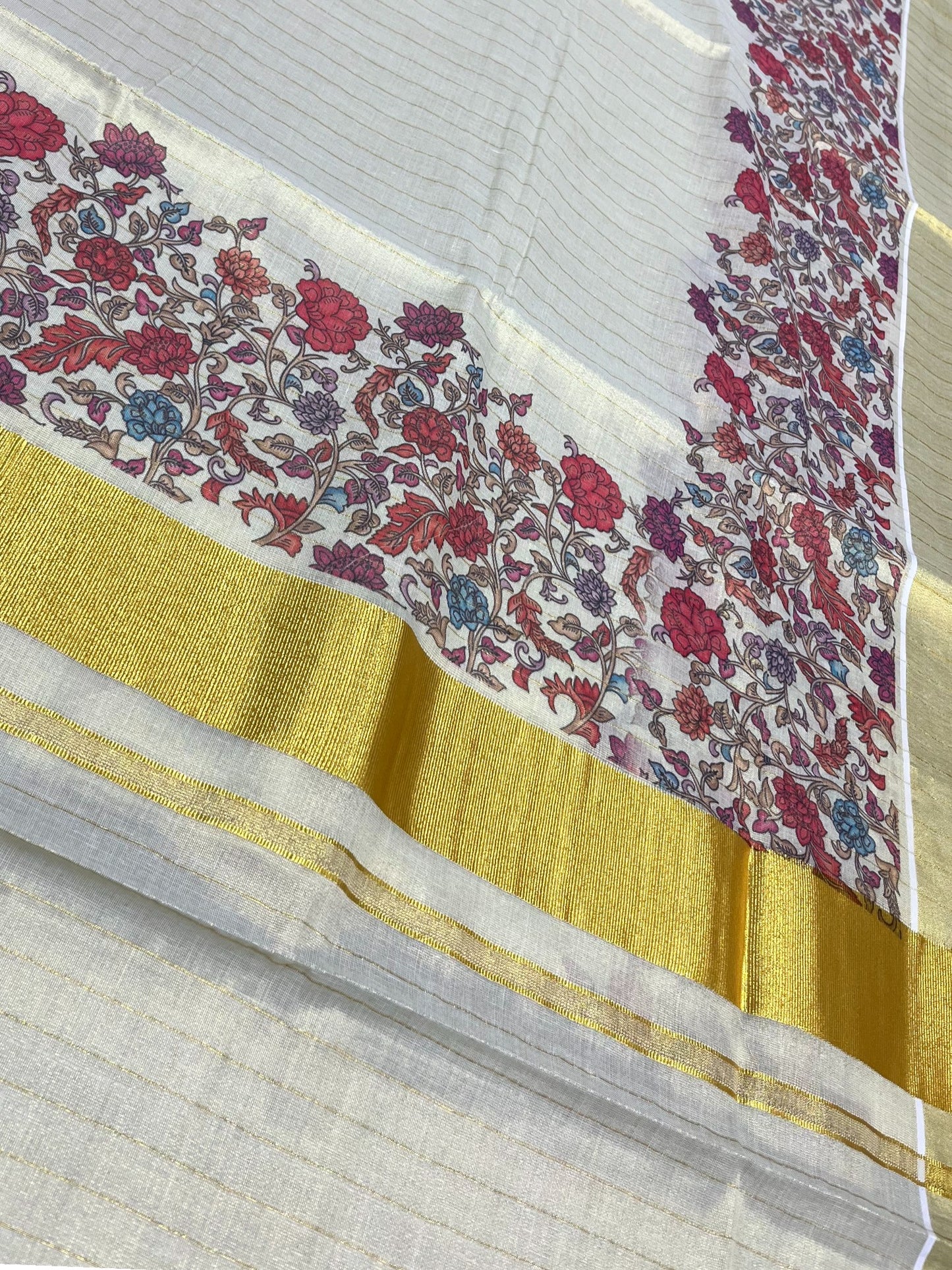Southloom Tissue Lines Kalamkari Print Kerala Kasavu Saree