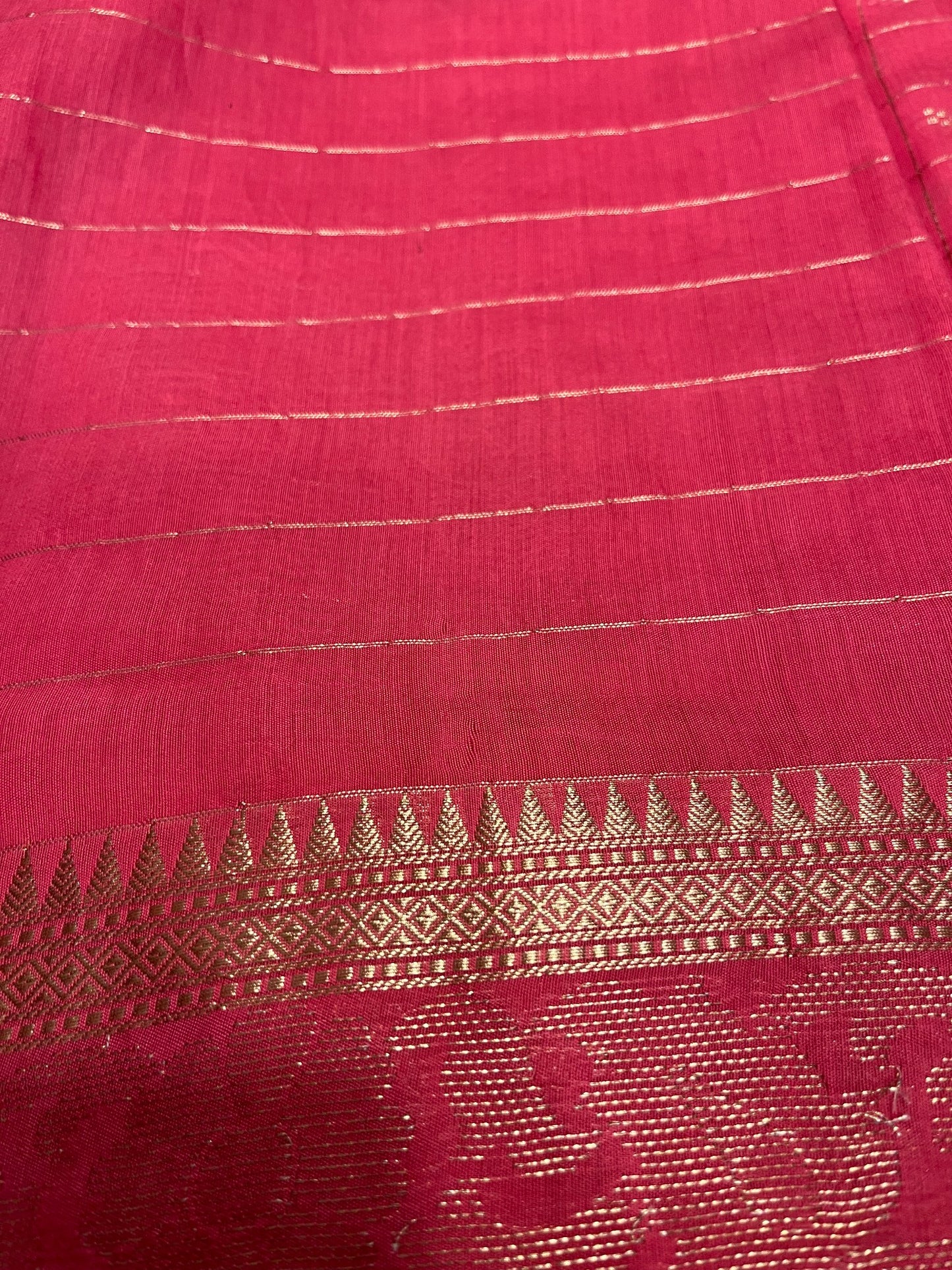 Southloom Georgete Banarasi Silk Saree with Woven Work on Body and Borders