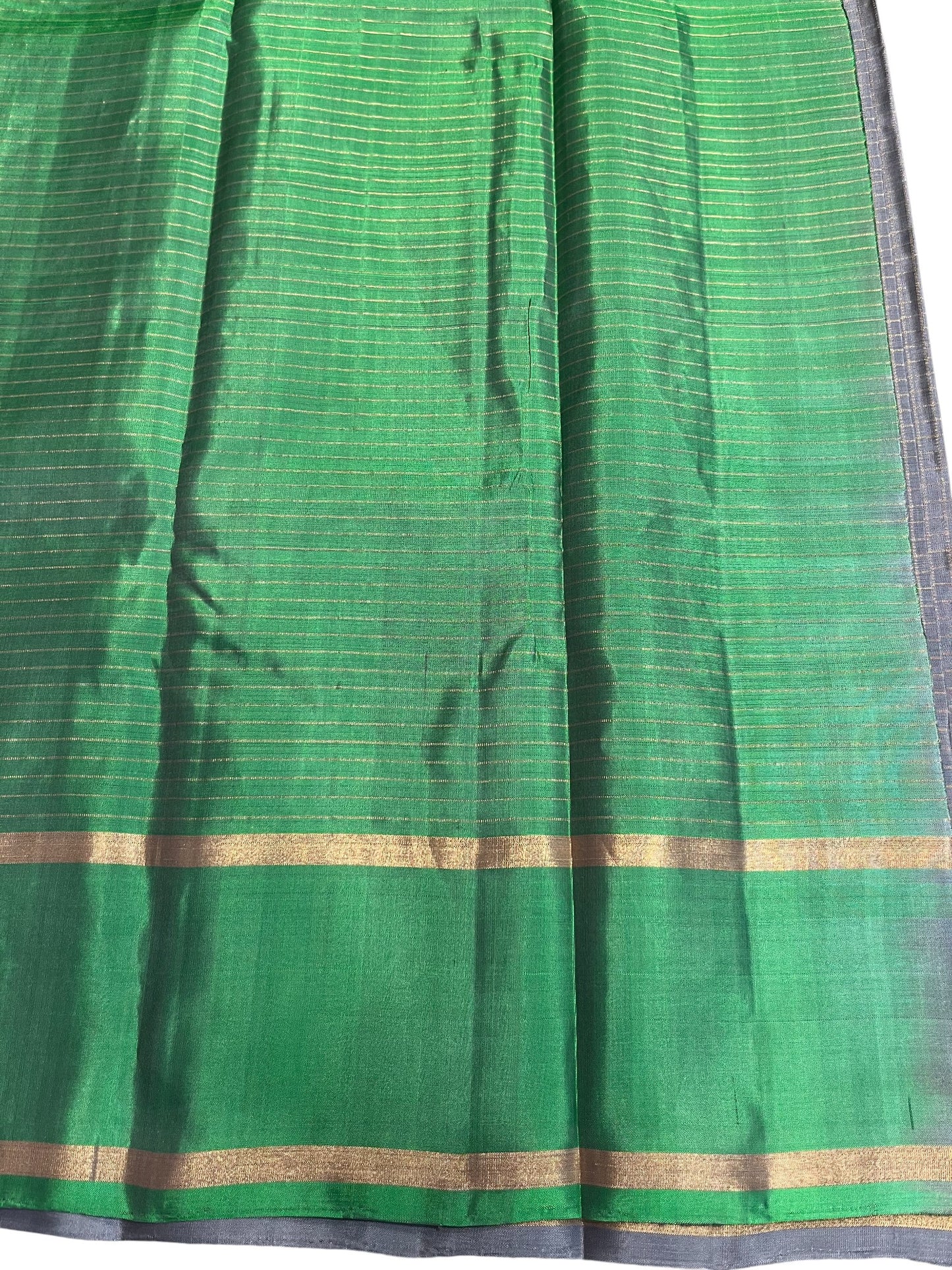 Southloom Pure Handloom Bridal Kanchipuram Silk Saree with Korvai Work(Gray& Green)