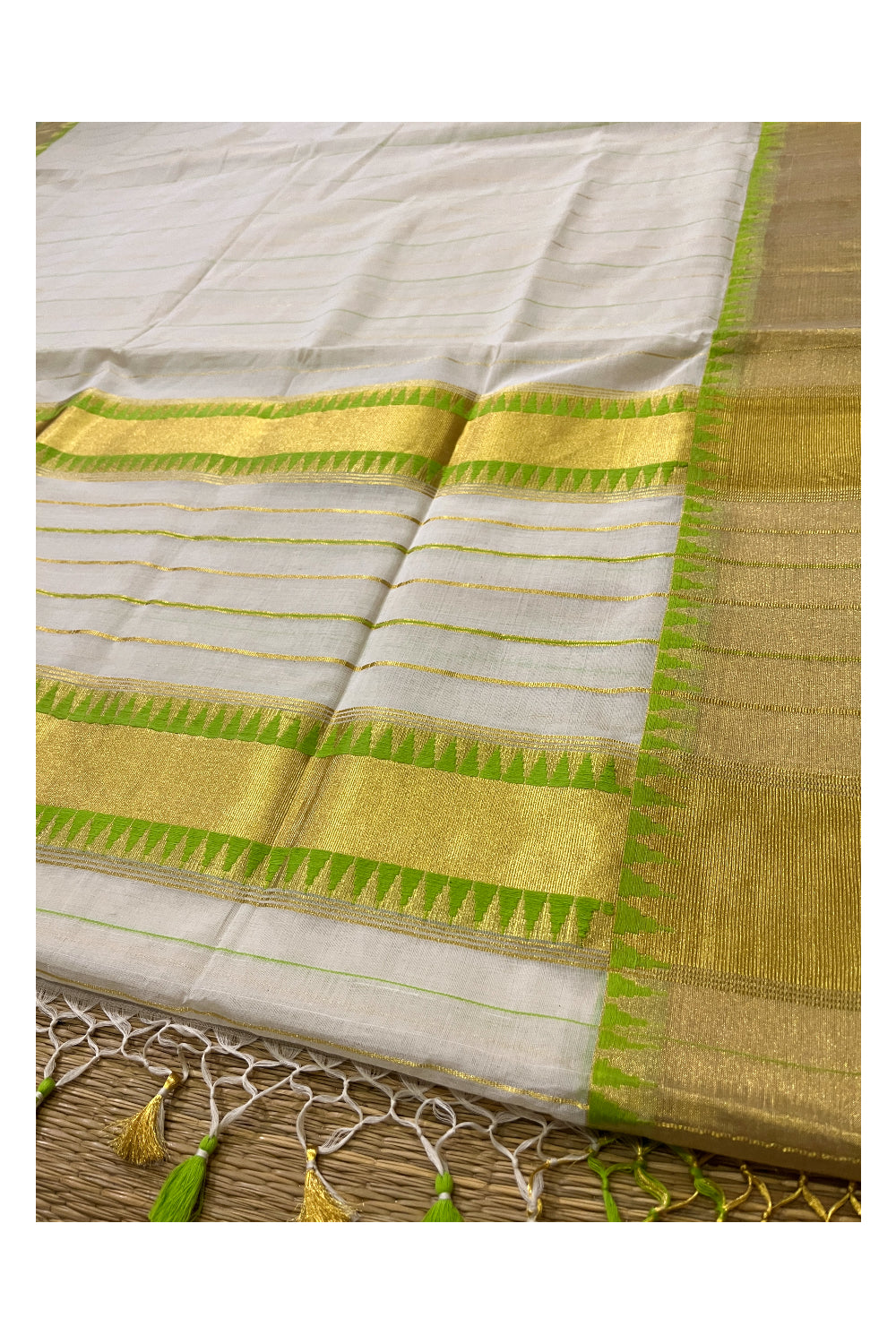 Southloom Super Premium Balaramapuram Unakkupaavu Handloom Saree with Green and Kasavu Lines Across Body and Temple Border