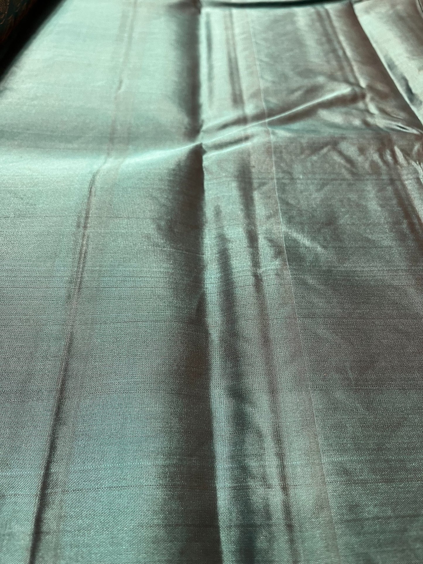 Southloom Pure Handloom Kanchipuram Silk Saree with Butta Work (Blue & Maroon )