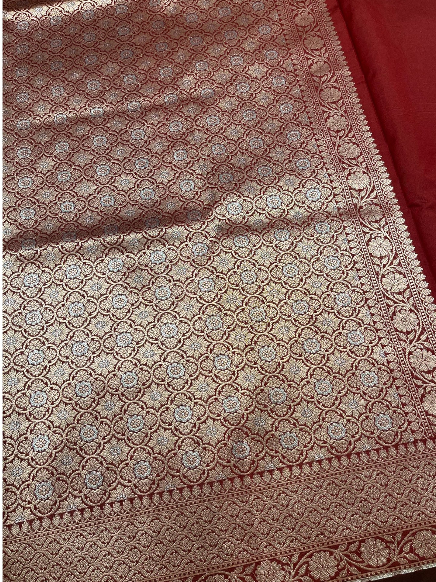 Southloom Pure Banarasi Silk Saree with Woven Work on Body and Borders