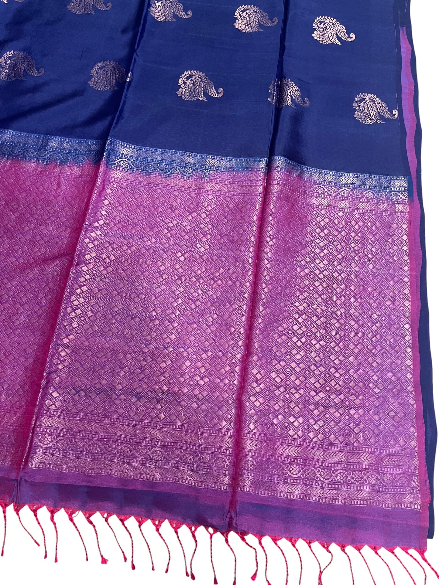 Southloom Pure Handloom Kanchipuram Silk Saree with Woven Work (Blue & Magenta)