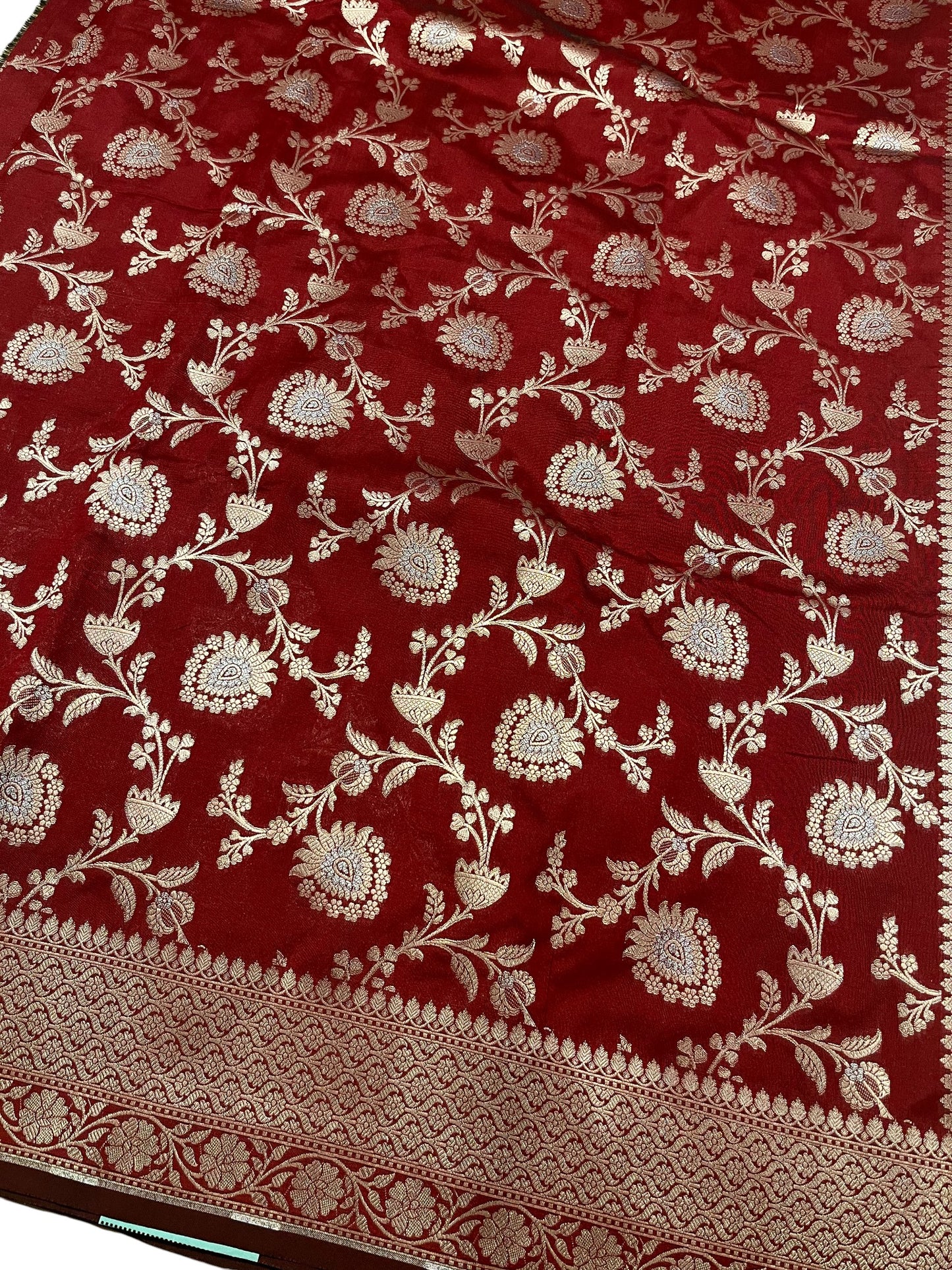 Southloom Pure Banarasi Silk Saree with Woven Work on Body and Borders