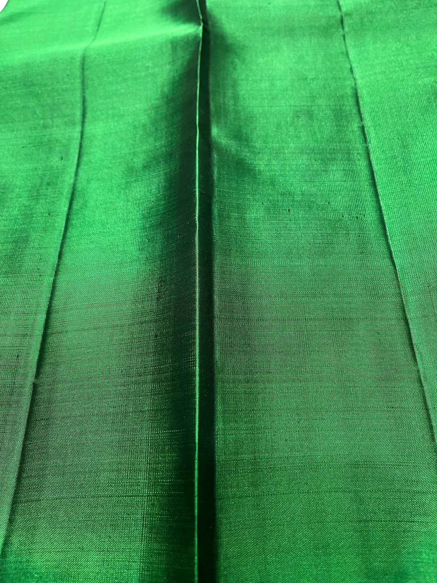 Southloom Pure Handloom Kanchipuram Silk Saree with Butta Work