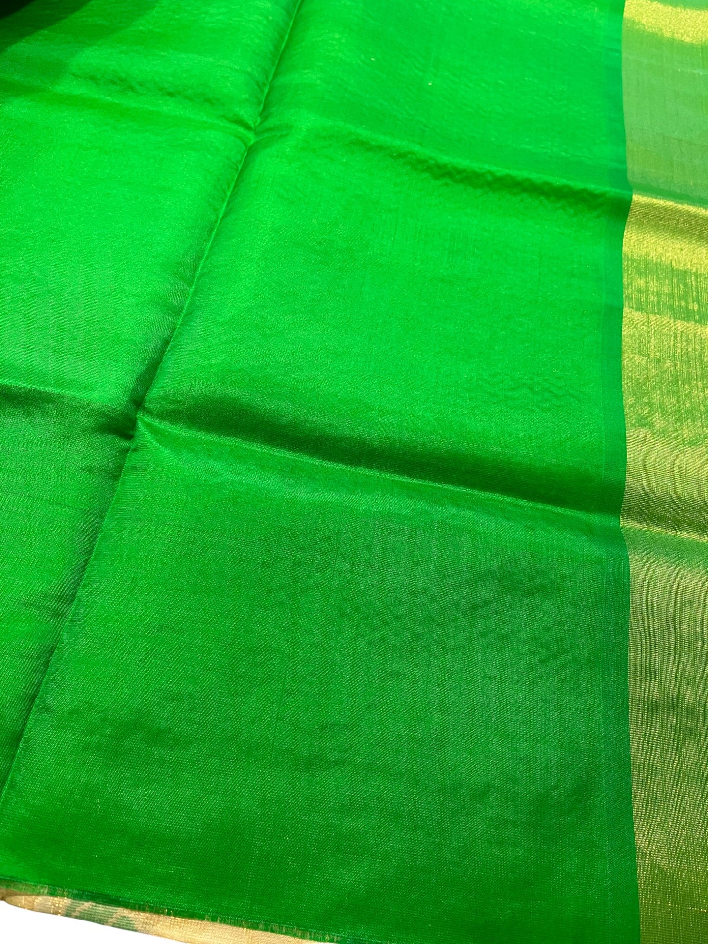 Southloom Pure Handloom Kanchipuram Silk Saree with Korvai Work (Beige & Green)