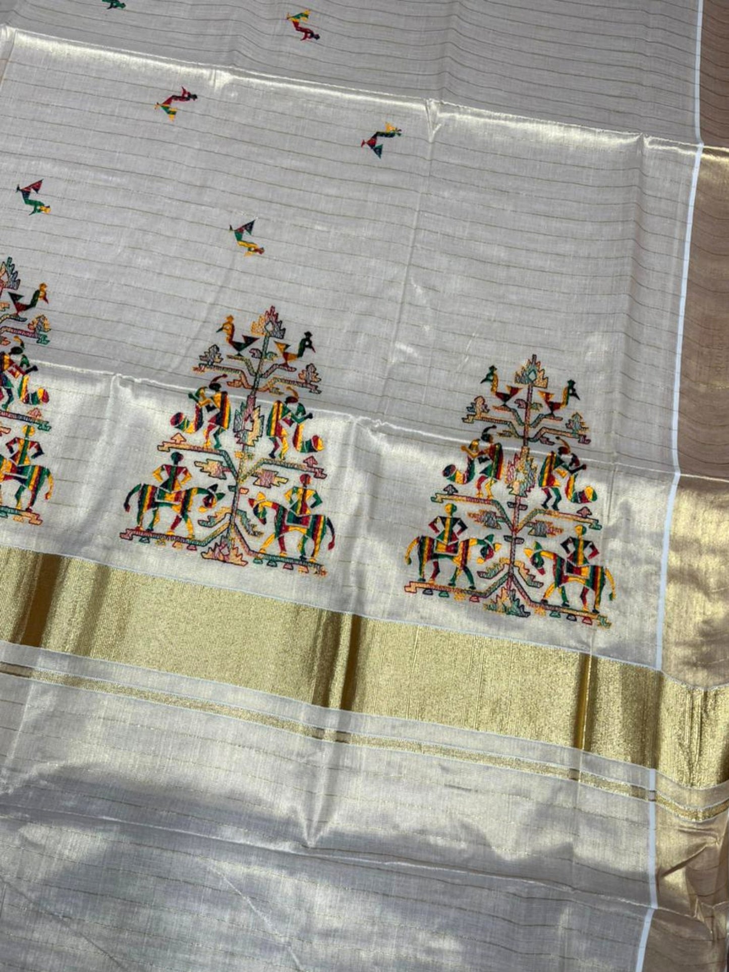 Southloom Tissue Kerala Kasavu Lines Saree with Kantha Embroidery Work on Body
