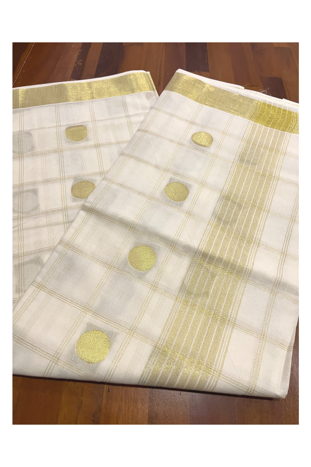 Southloom Showstopper Polka Dot Powerloom Finish Kasavu Saree