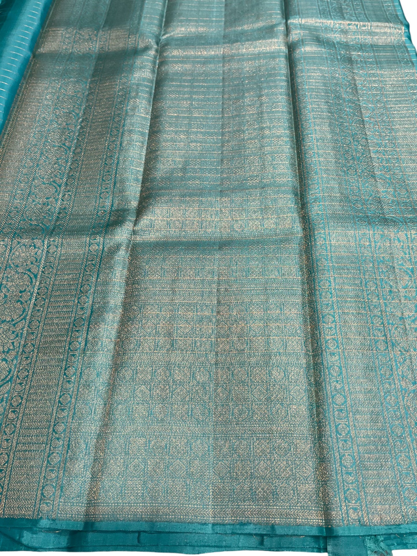 Southloom Premium Bridal Handloom Kanchipuram Silk Saree With Korvai Works (Blue & Green)