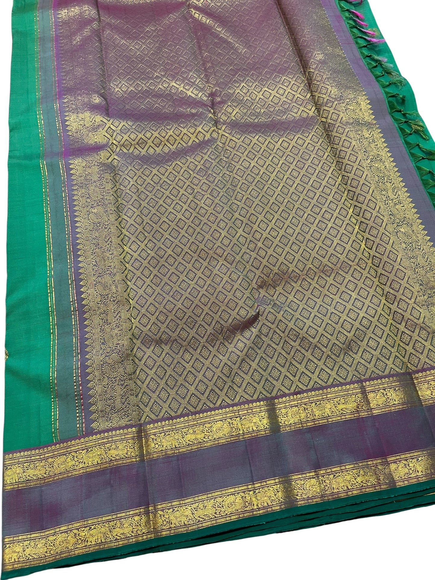 Southloom Pure Handloom Kanchipuram Silk Saree with Korvai Work (Green & Magenta)