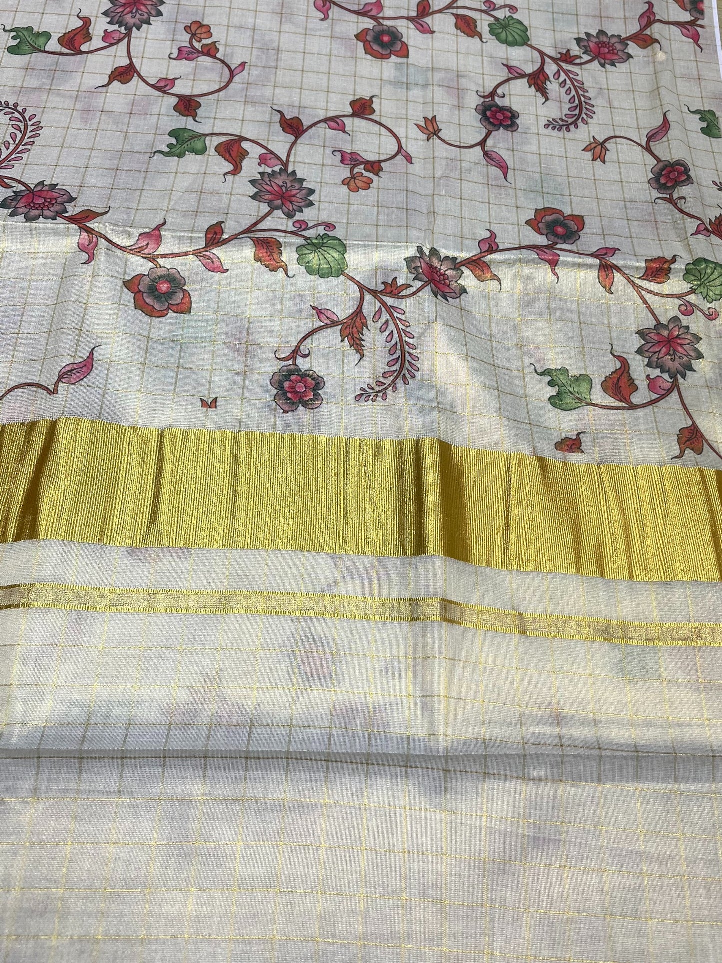 Southloom Tissue Check Kalamkari Print Kerala Kasavu Saree in Green