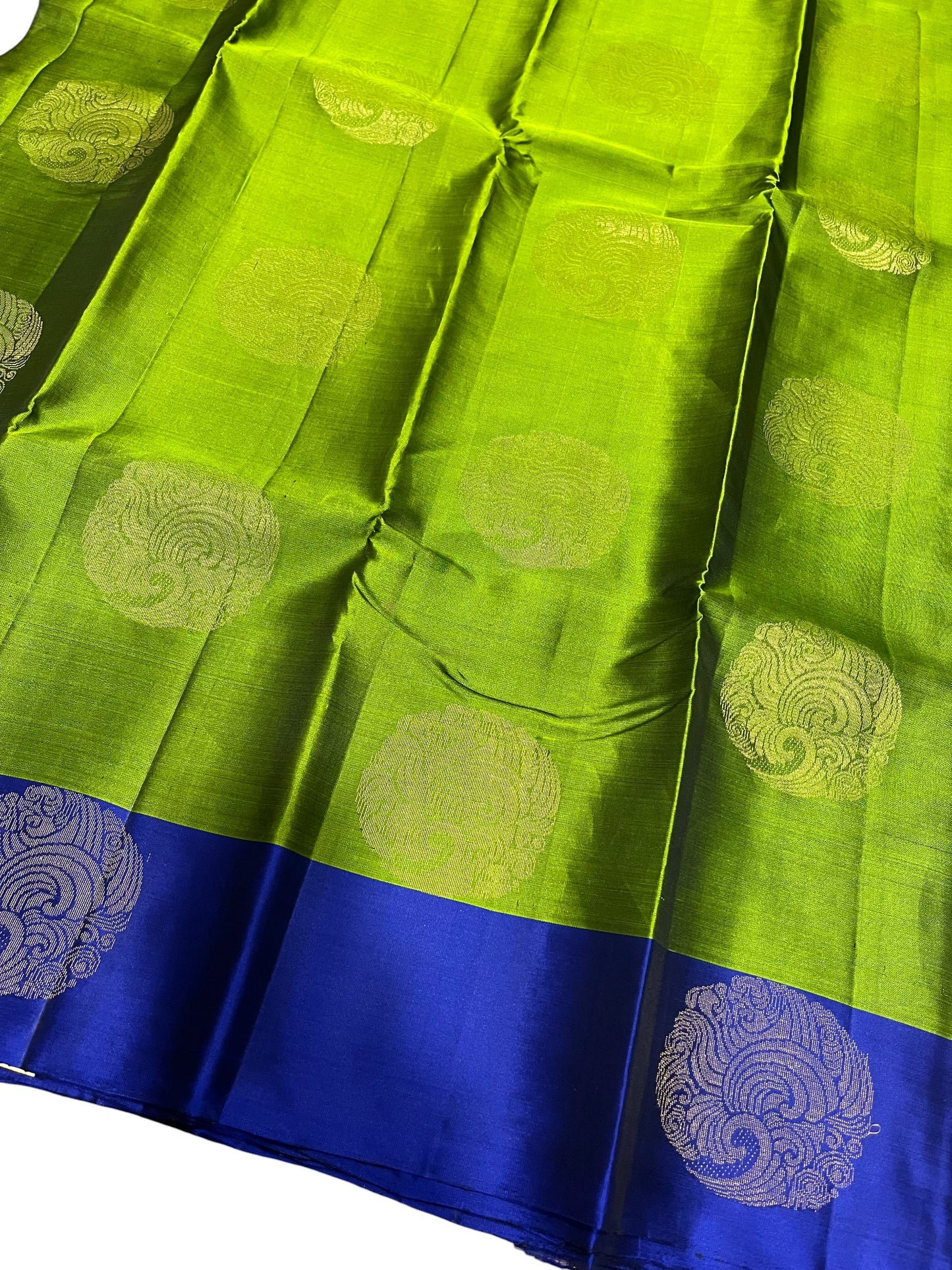 Southloom Pure Handloom Kanchipuram Silk Saree with Butta Work(Blue & Green)