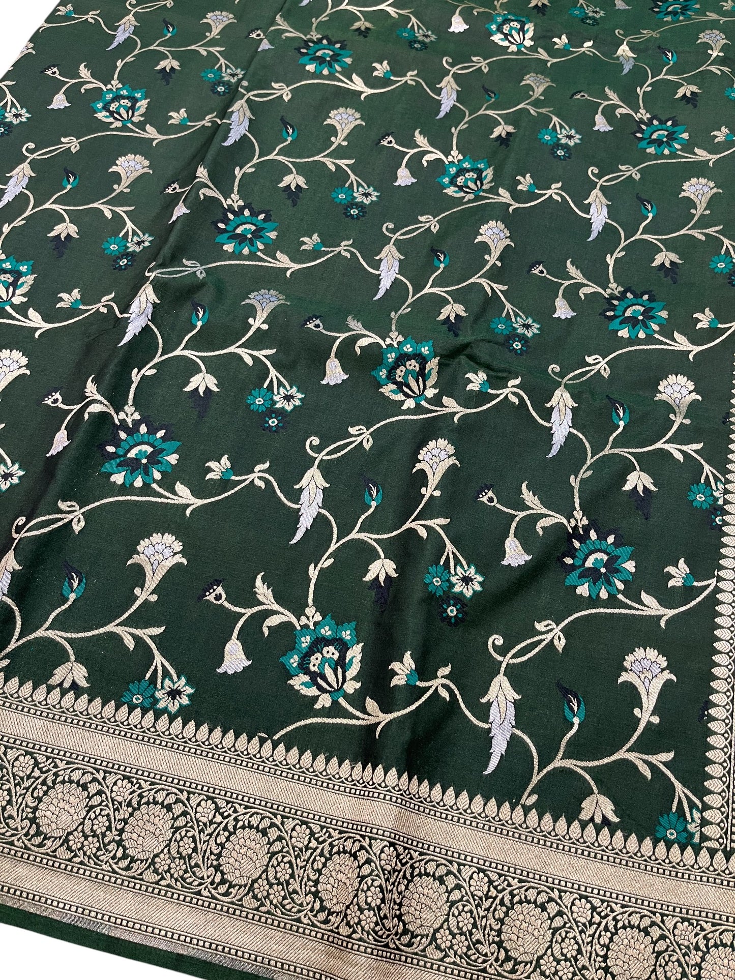 Southloom Pure Banarasi Silk Saree with Woven Work on Body and Borders (Green)