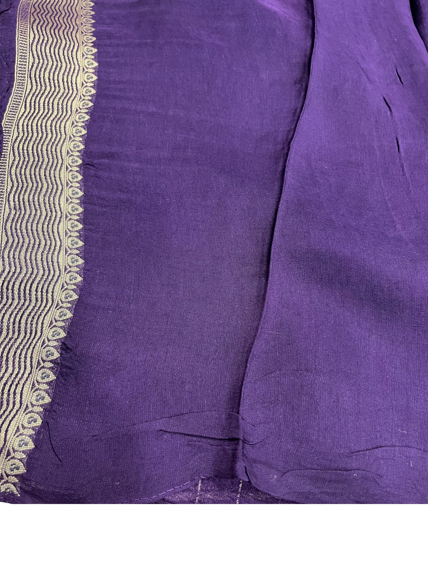 Southloom Pure Banarasi Silk Saree with Woven Work on Body and Borders (Blue & Violet)