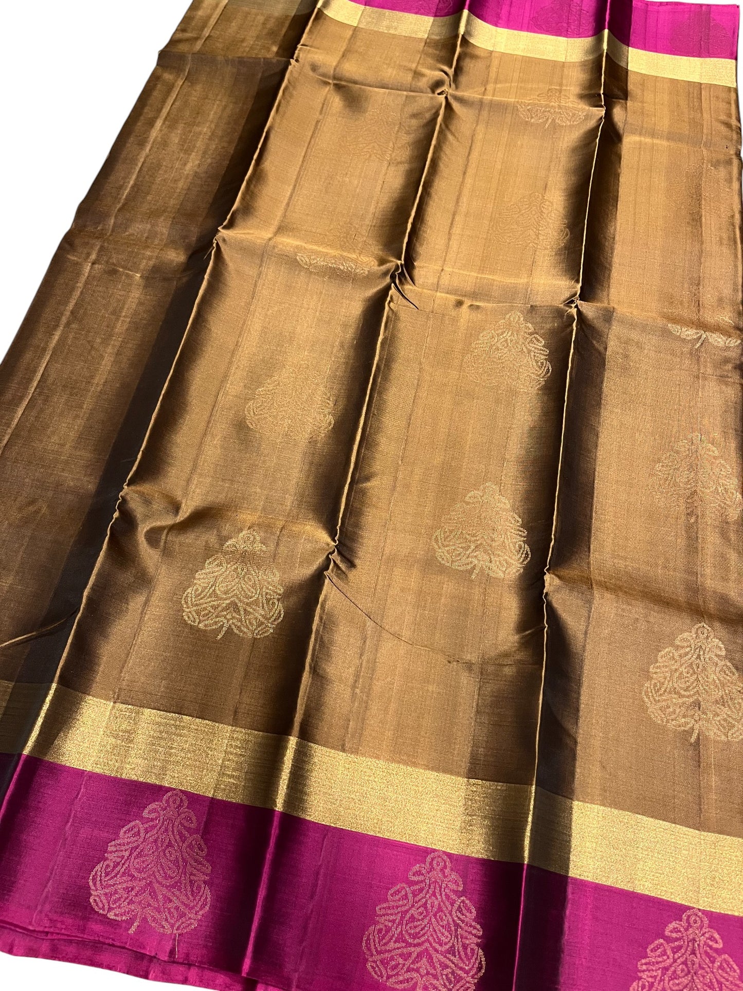 Southloom Pure Handloom Kanchipuram Silk Saree with Butta Work