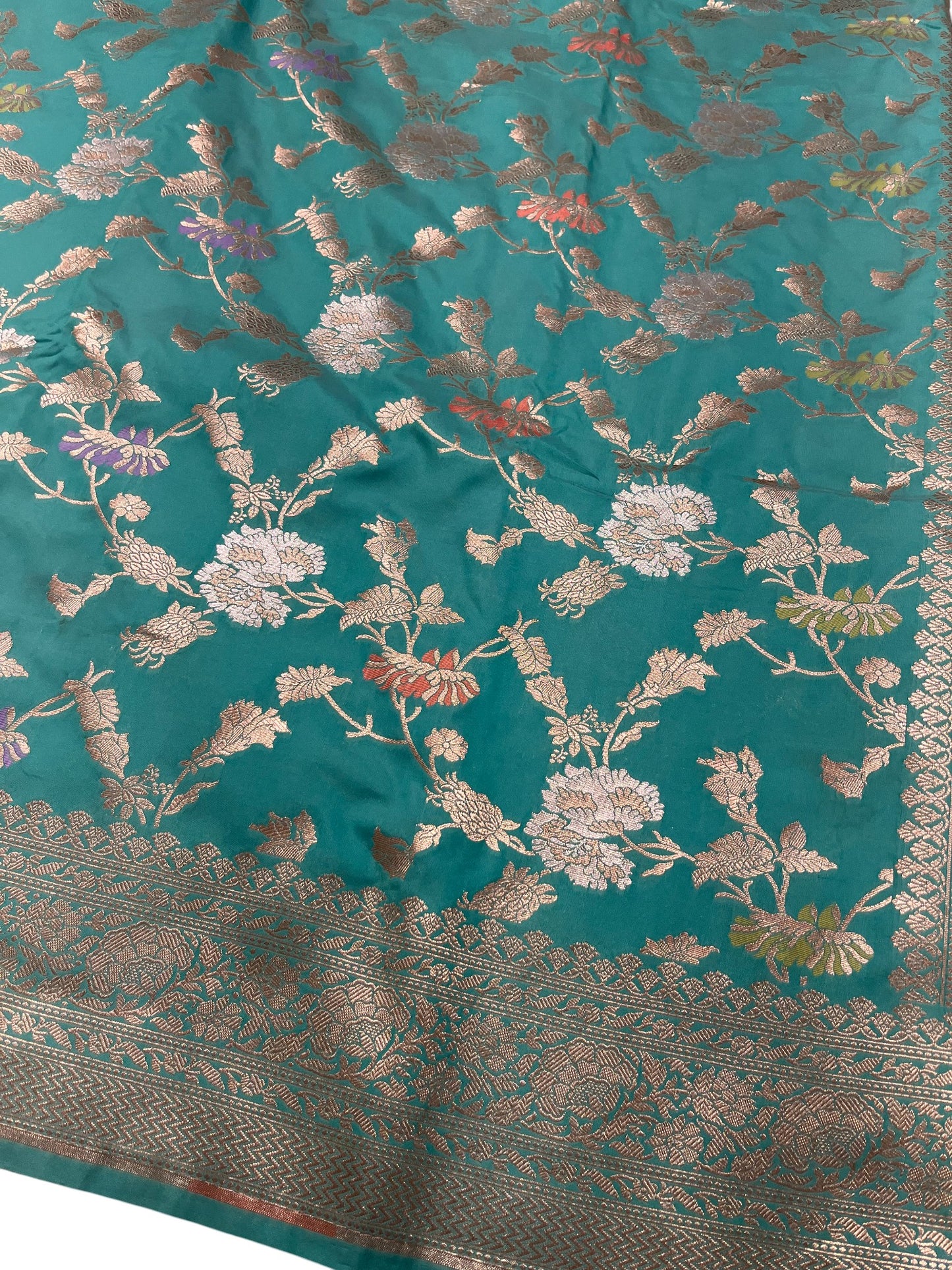 Southloom Pure Banarasi Silk Saree with Woven Work on Body and Borders