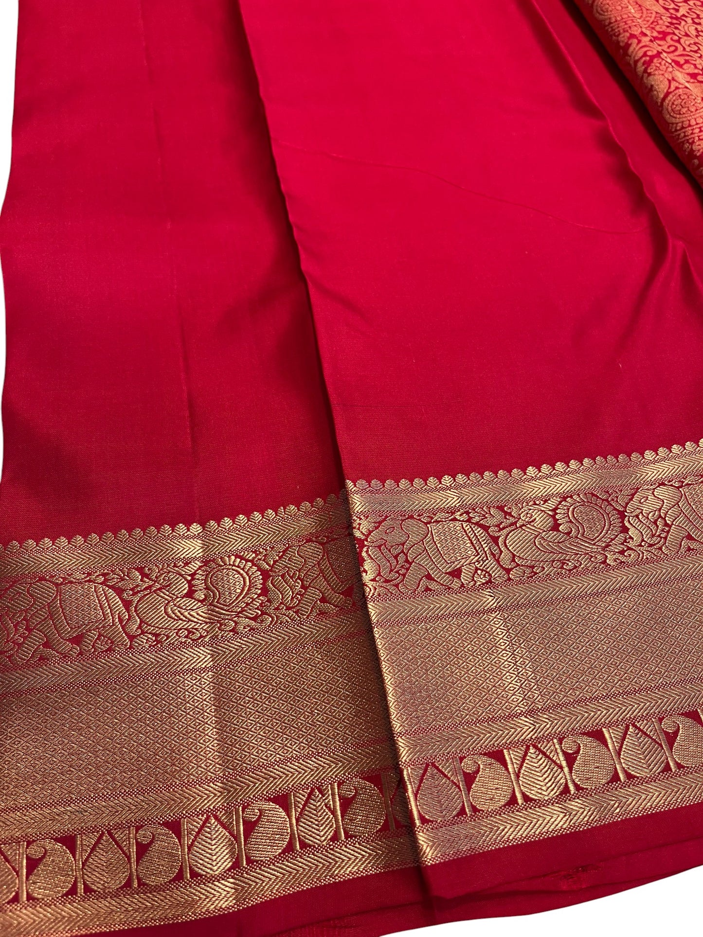Southloom Premium Handloom Bridal Kanchipuram Silk Saree with Korvai Work (Red)