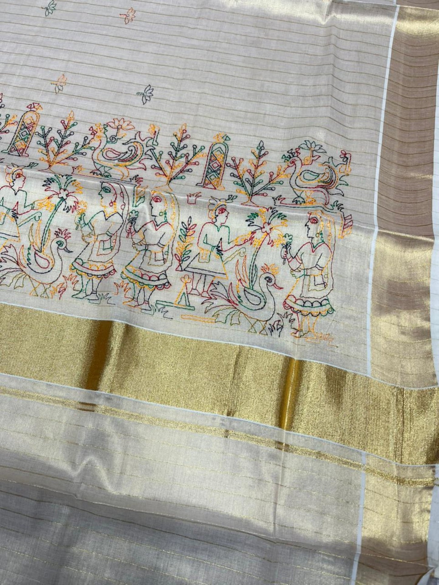 Southloom Tissue Kerala Kasavu Lines Saree with Kantha Embroidery Work on Body SL322