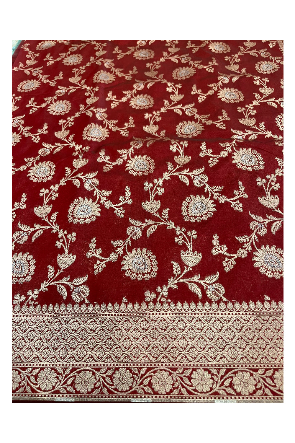 Southloom Banarasi Georgette Woven Work Saree in Balck