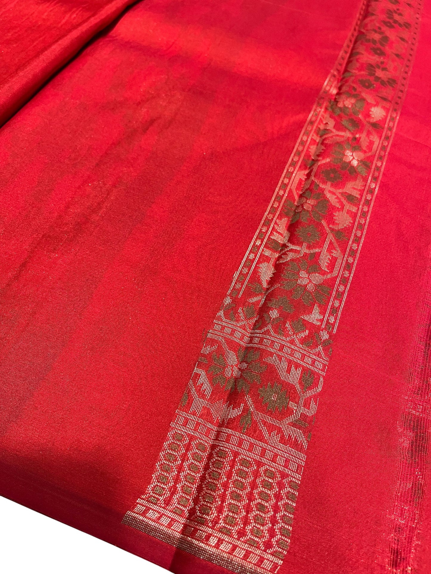 Southloom Banarasi Silk Saree with Woven Work on Body and Borders