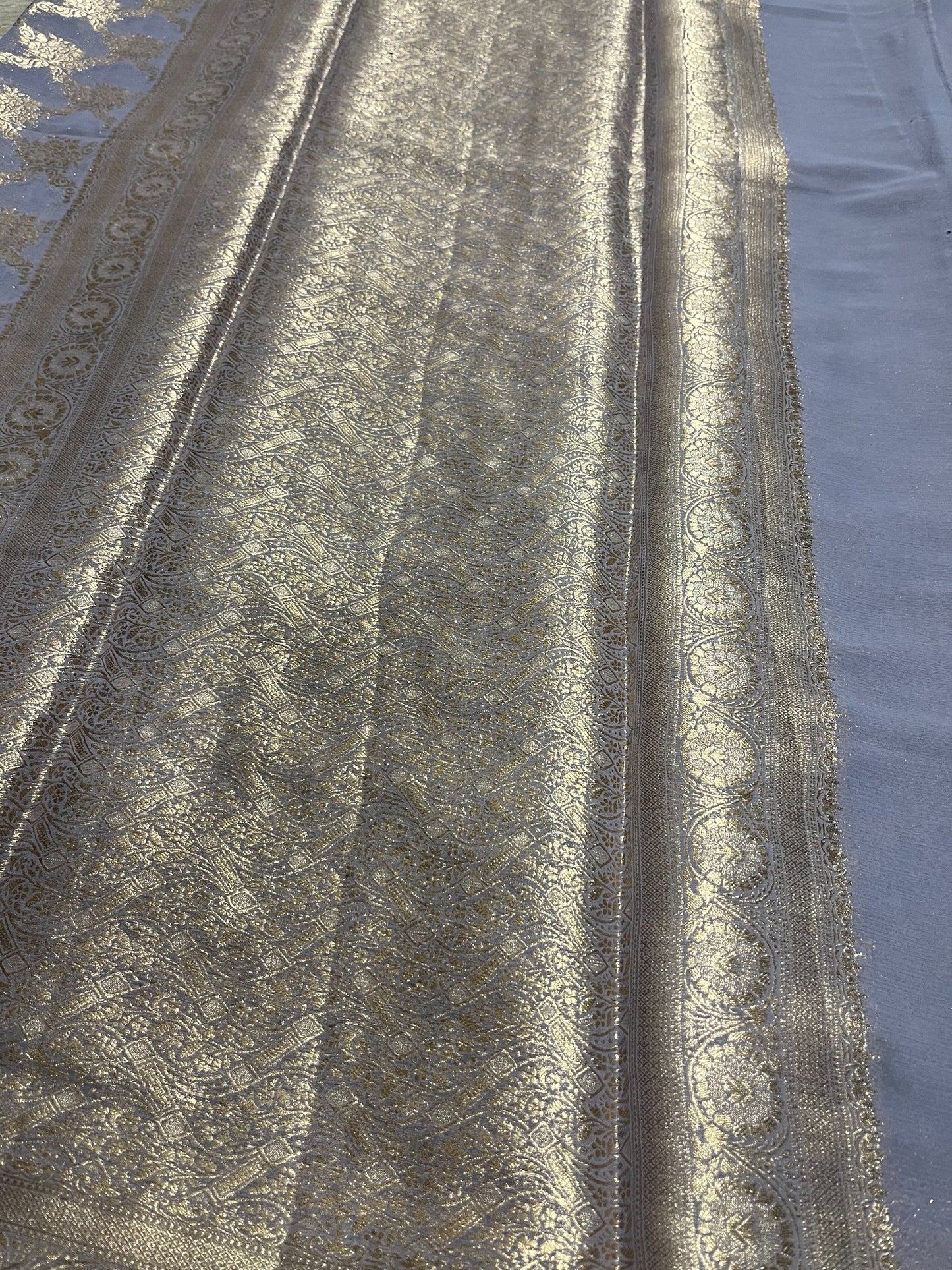 Southloom Georgete Banarasi Silk Saree with Woven Work on Body and Borders