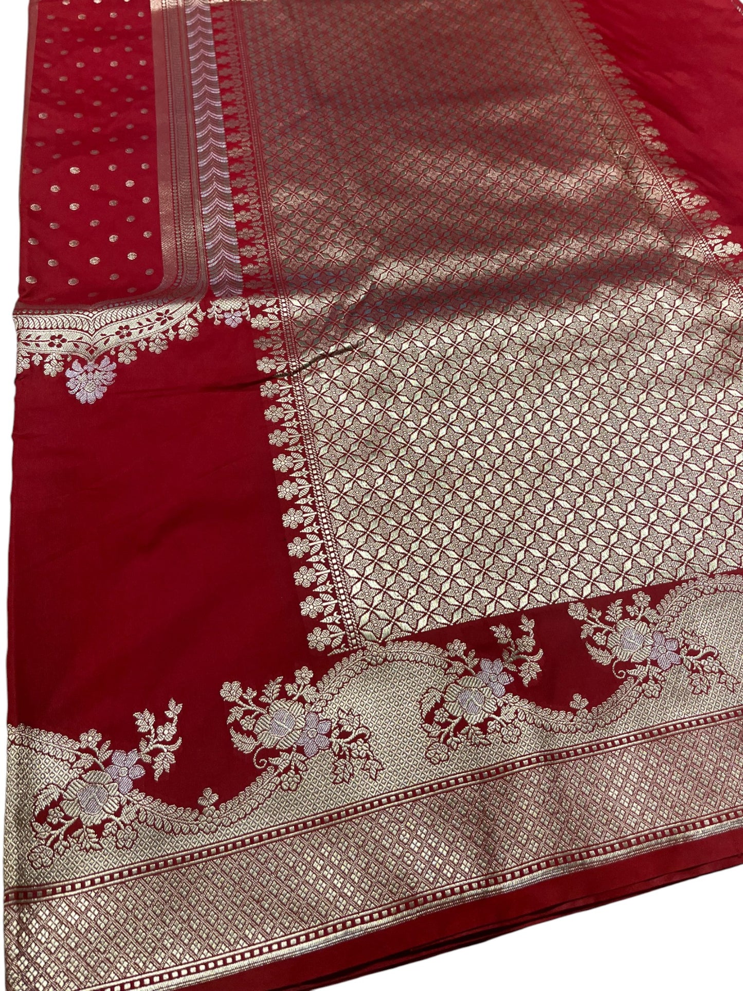 Southloom Pure Banarasi Silk Saree with Woven Work on Body and Borders