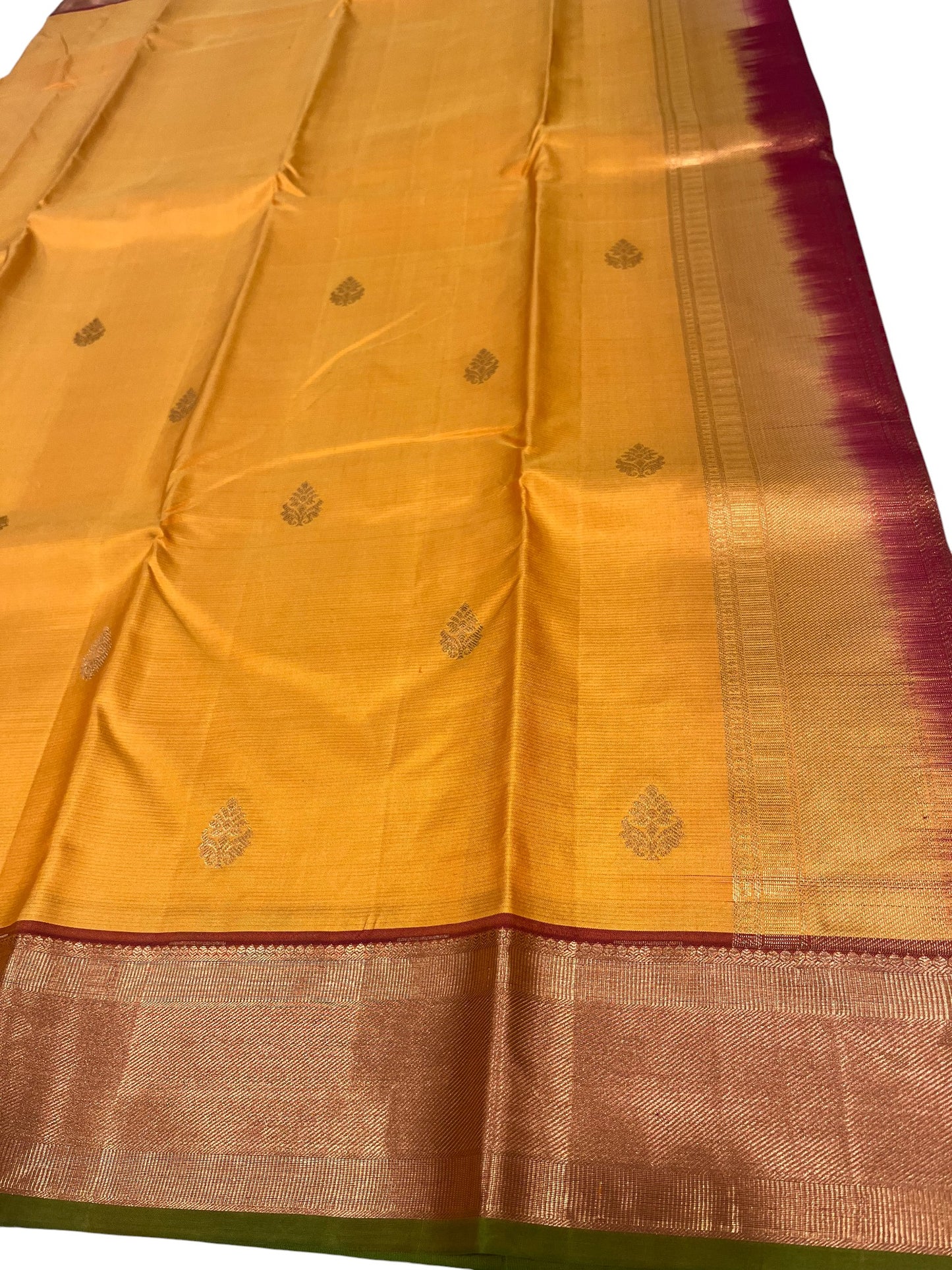 Southloom Pure Handloom Bridal Kanchipuram Silk Saree with Korvai Work(Yellow&Maroon)