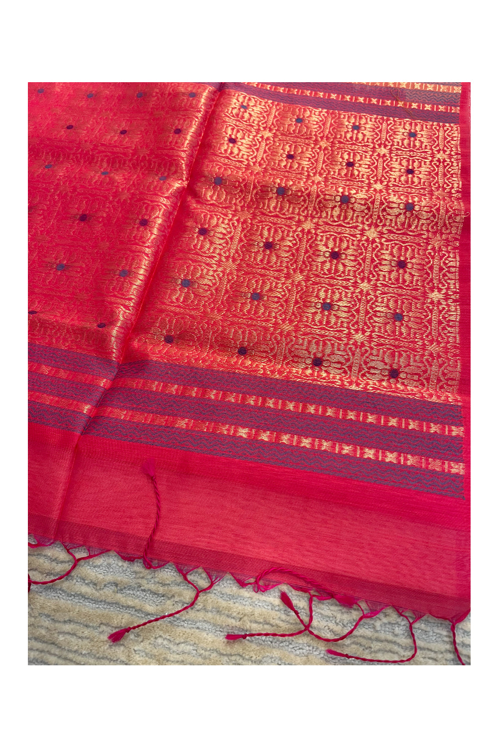 Southloom Pure Handloom Cotton Silk Saree With Handwoven Work Across Body and Blouse in Beige And Pink
