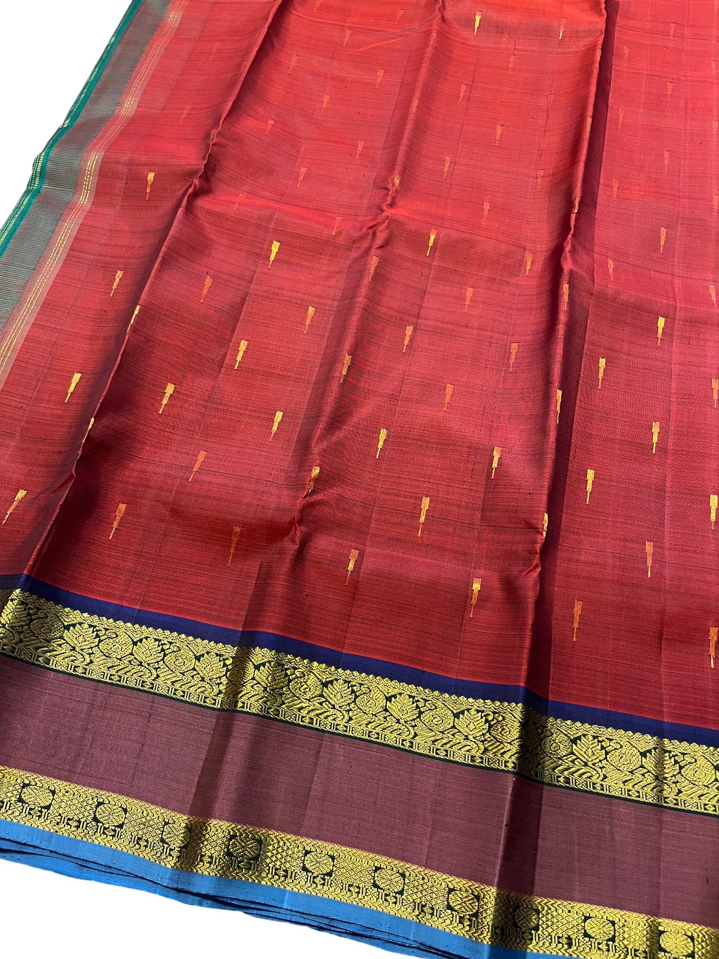 Southloom Pure Handloom Kanchipuram Silk Saree with Korvai Work (Maroon & Blue)