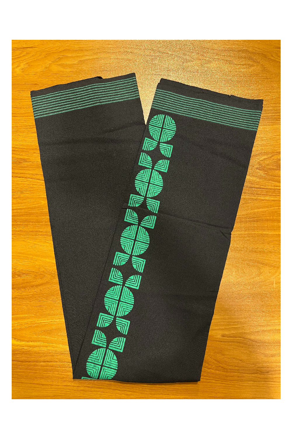 Southloom Black Printed Single Mundu / Otta Mundu / Lungi (South Indian Kerala Dhoti)