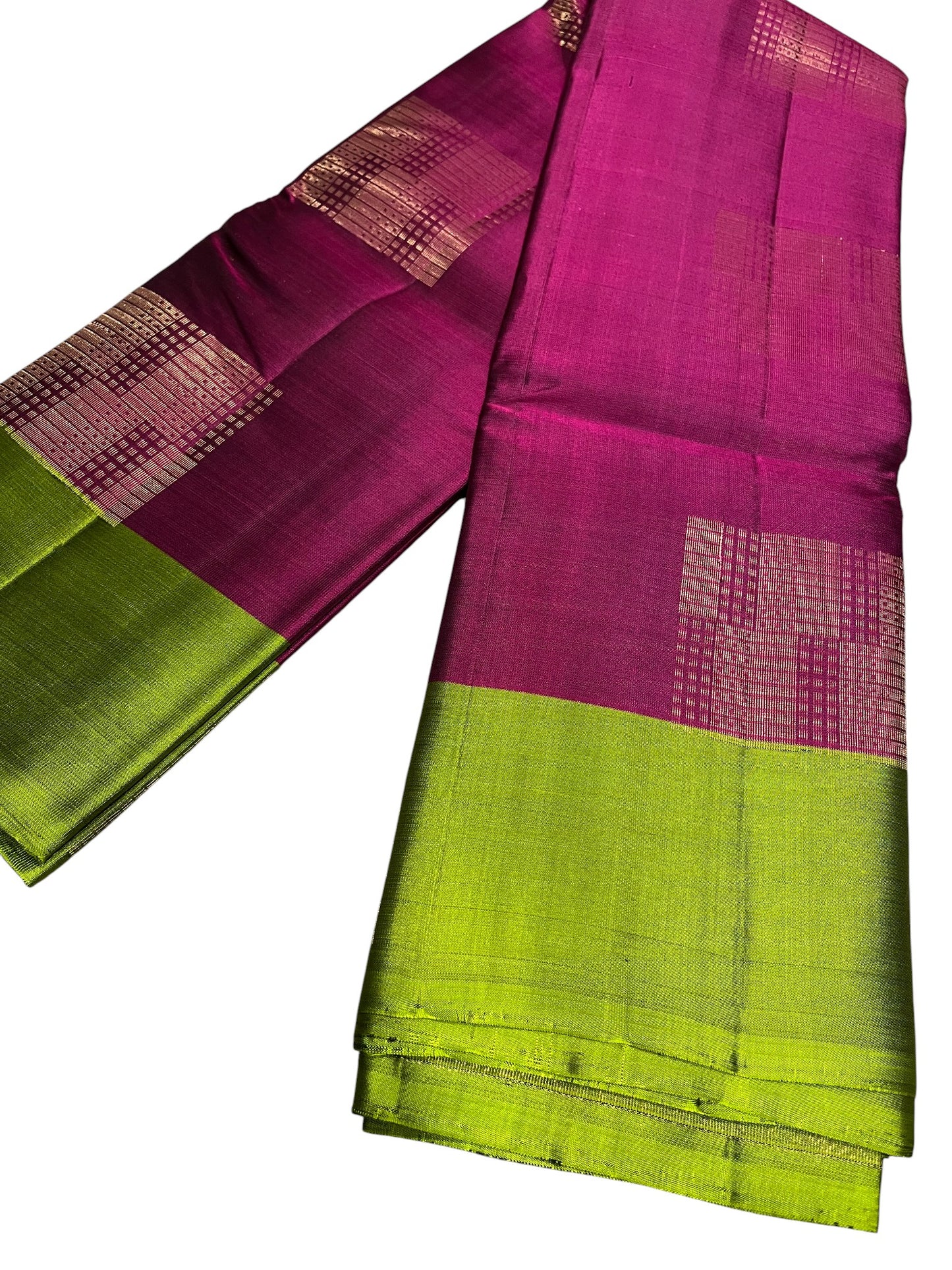 Southloom Pure Handloom Kanchipuram Silk Saree with Butta Work (Green & Magenta)