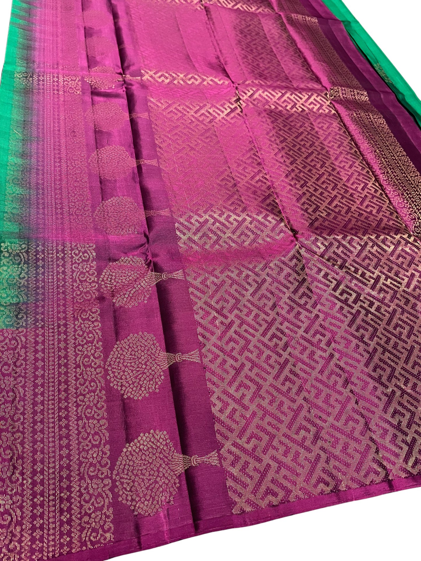 Southloom Pure Handloom Kanchipuram Silk Saree with Butta Work (Green & Purple)