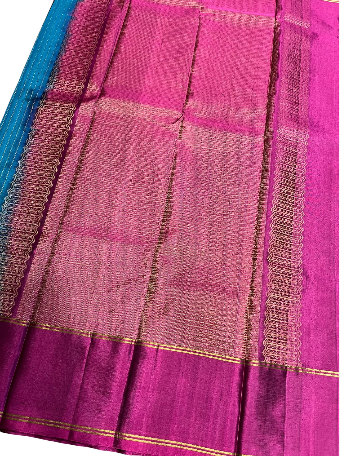 Southloom Pure Handloom Kanchipuram Silk Saree with Butta Work (Blue & Magenta)