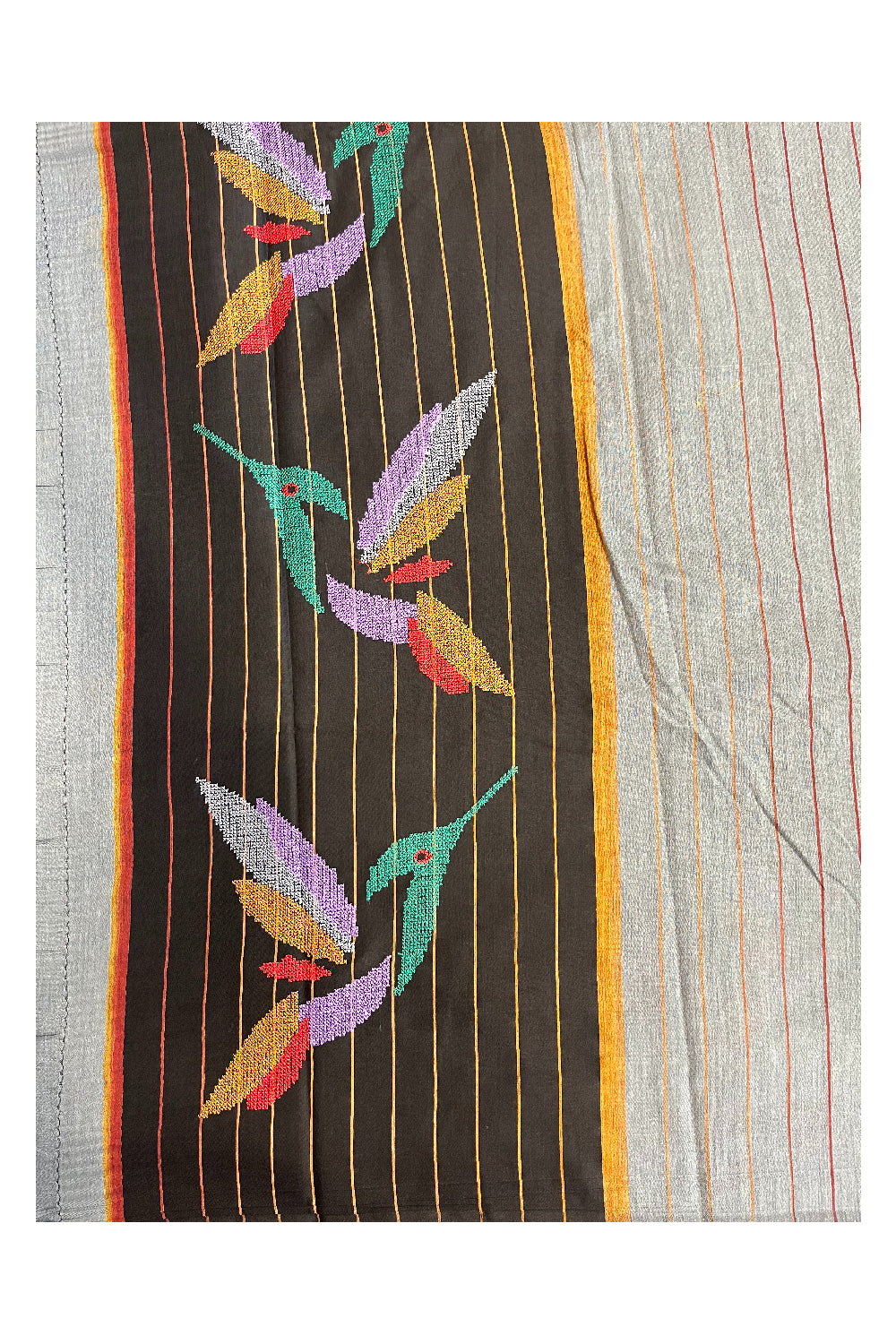 Southloom Kerala Cotton Saree with Lines on Body in Grey