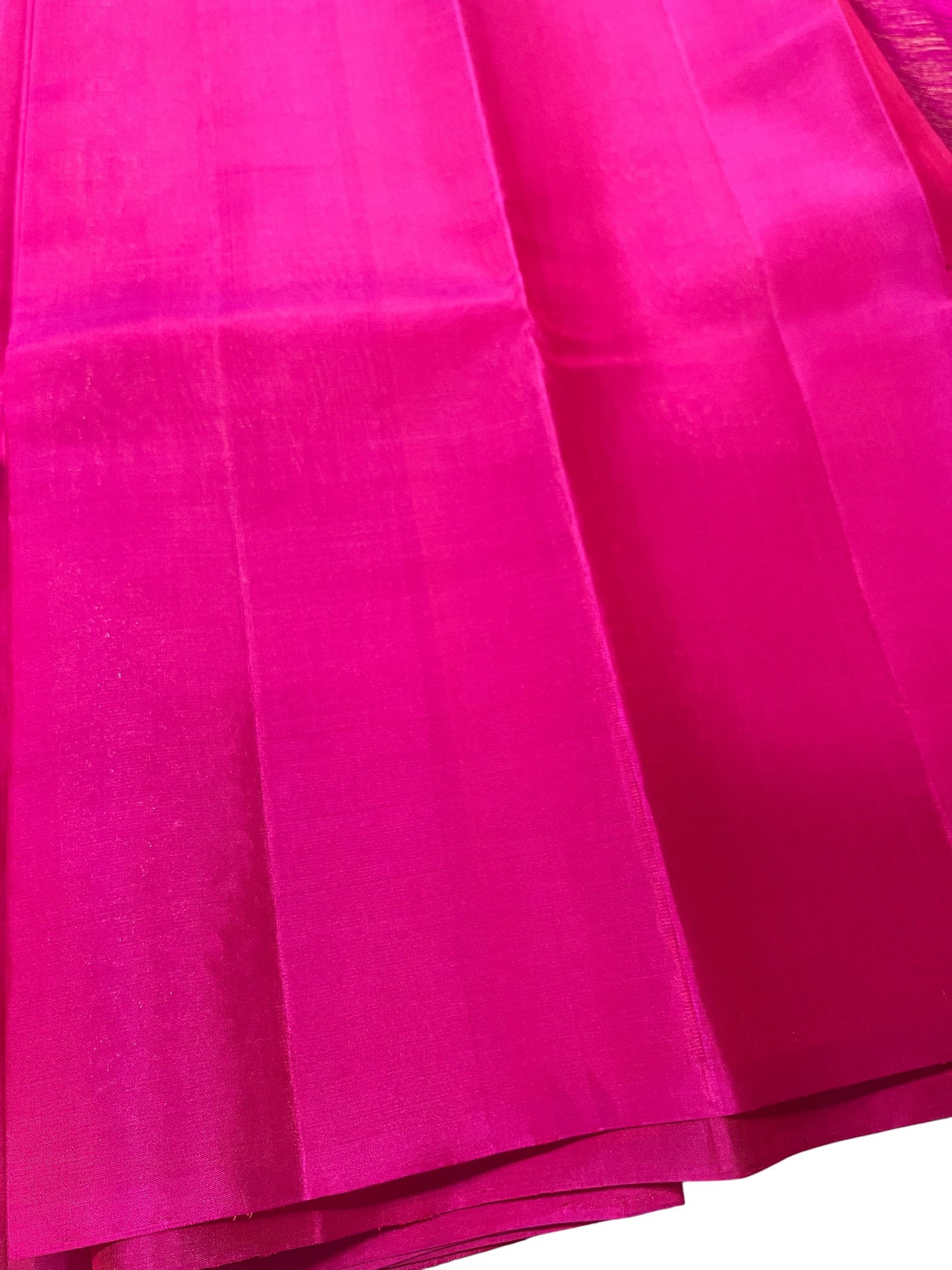 Southloom Pure Handloom Bridal Kanchipuram Silk Saree with Korvai Work(Magenta)