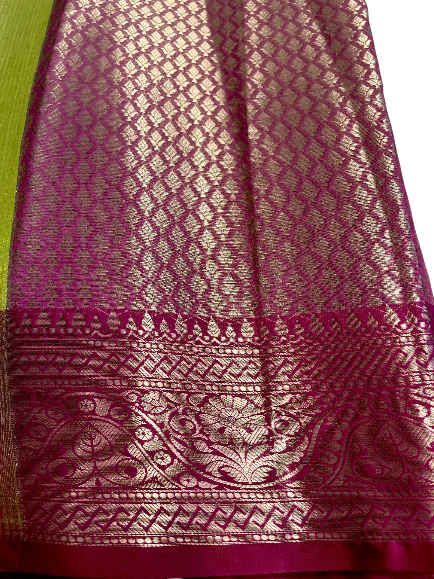 Southloom Tissue Banarasi Silk Saree with Woven Work on Body and Borders (Green & Magenta)