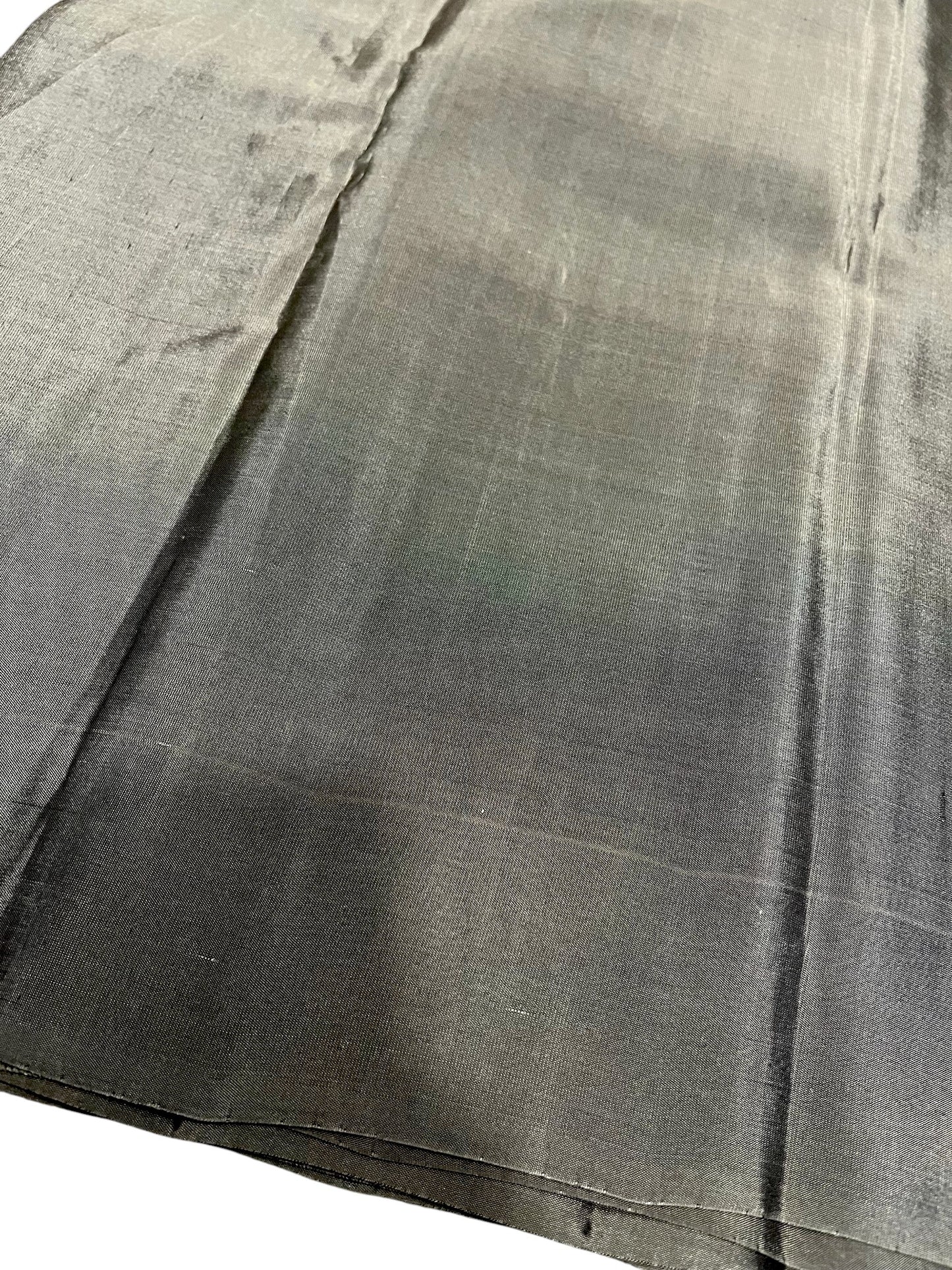 Southloom Pure Handloom Kanchipuram Silk Saree with Butta Work (Violet & Grey)