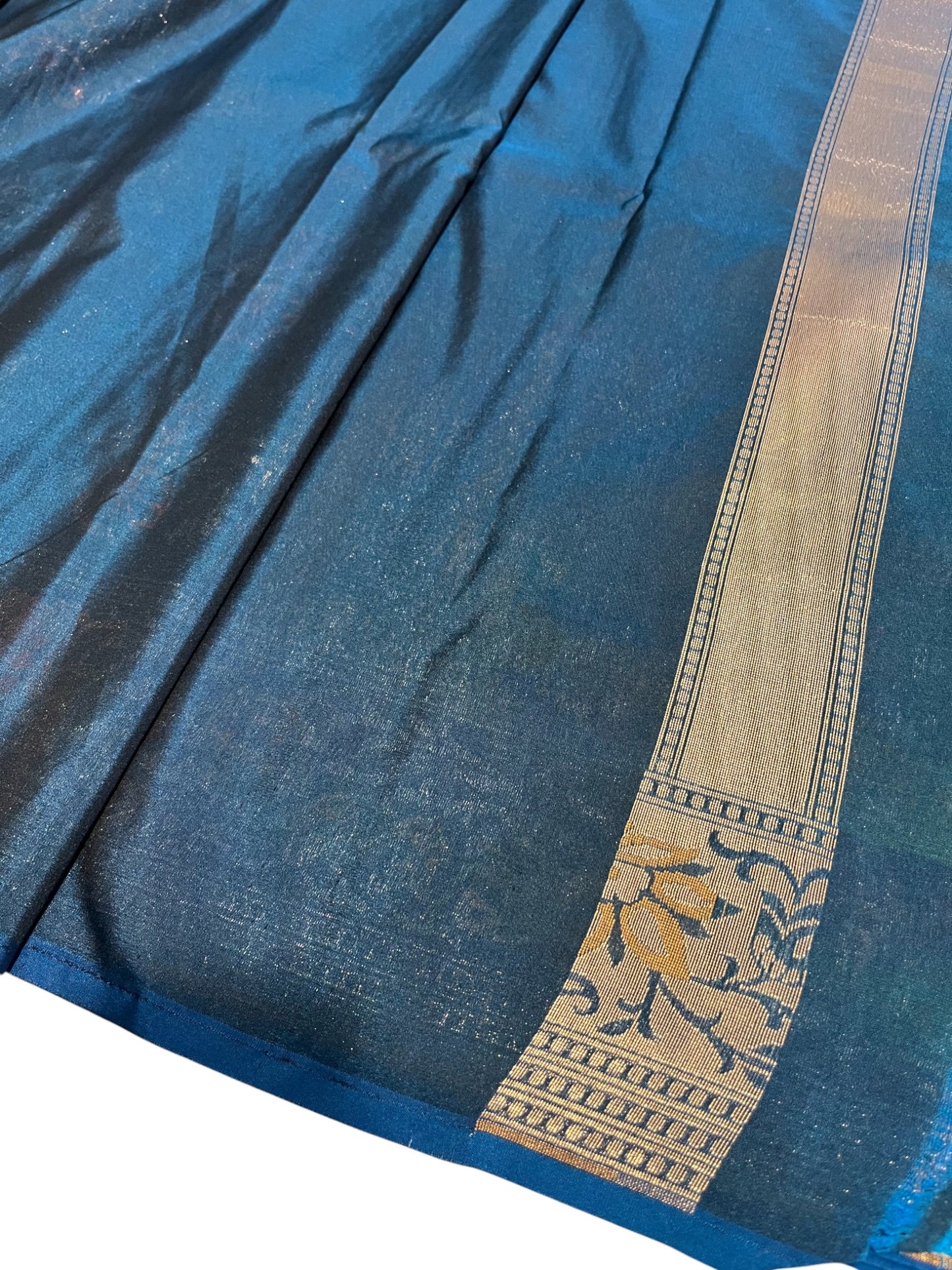 Southloom Banarasi Silk Saree with Woven Work on Body and Borders