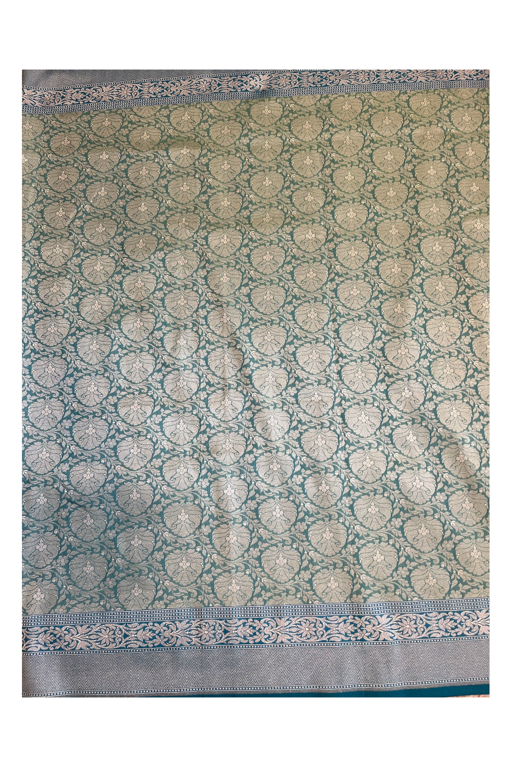 Southloom Banarasi Georgette Woven Work Saree in Green